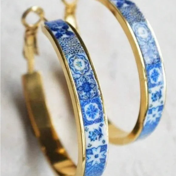 Elegant Gold and Blue Hoop Earrings - Picture 3 of 4